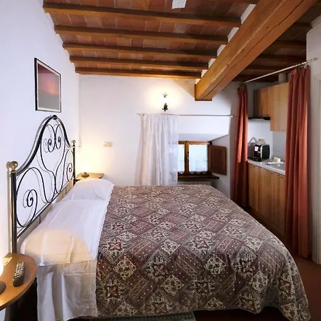 Oliviera Pienza